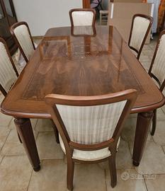 Tavolo classico anni ’70 in legno intarsiato 180x1