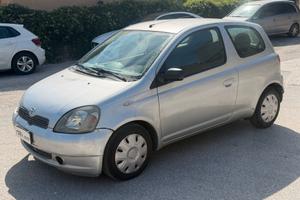 Toyota Yaris 1.3i 16V cat 3 porte Luna '03