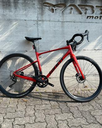 Gravel giant revolt 1 M
