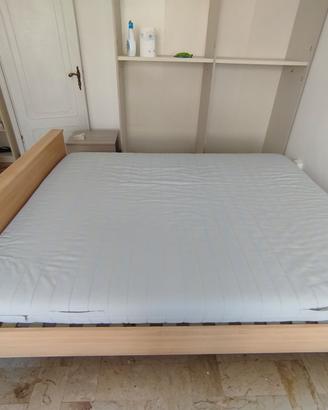 Letto con rete a doghe