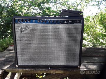 Amplificatore fender 212