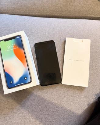 Apple Iphone X rotto per ricambi