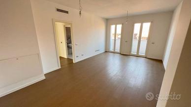 Appartamento di 126 m² con 4 locali a Piacenza