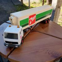 Camion Matchbox Sevenup