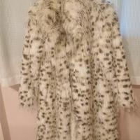 cappotto di pelo nuovo
