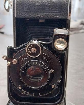 Macchina fotografica vintage 