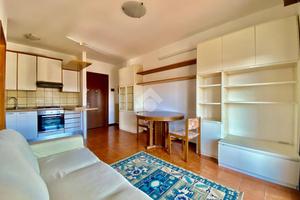 3 LOCALI A CAERANO DI SAN MARCO