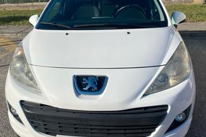 PEUGEOT 207 benzina/GPL