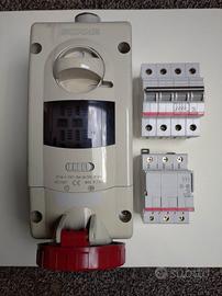 int.trifase + neutro 16 a , int.45 a + 32 a fusibi