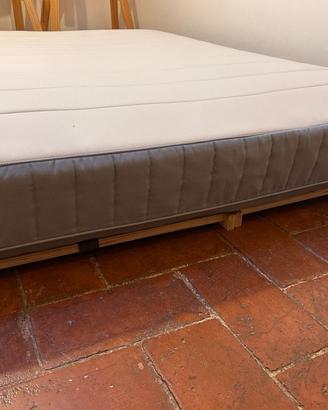 Materasso IKEA VESTERÖY 140x200 + base a doghe