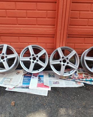 4 cerchi 17 pollici vw golf 5