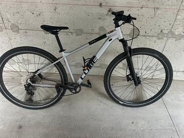 Mountain bike cube