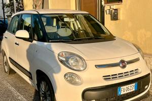 FIAT 500L bianca 1.6 Multijet 105 Diesel