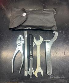 Attrezzi Burgman 400/650