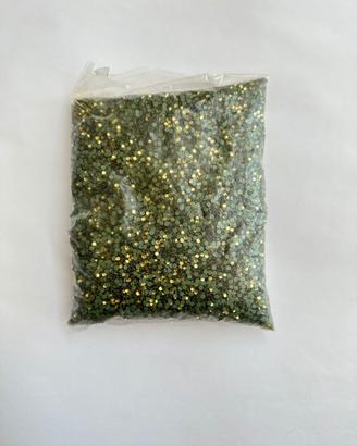 lotto svariati colori  2mm strass termoadesivi
