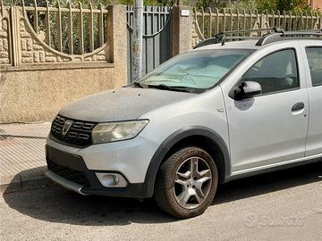 Dacia Sandero Stepway 1.5 dCi 90 CV