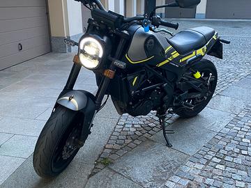 BENELLI LEONCINO 250-