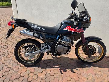 Honda Dominetor 650 