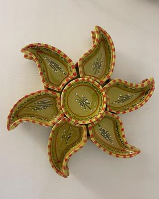 Antipastiera a stella in ceramica terracotta