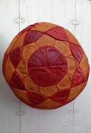 2 Pouf rotondi in pelle