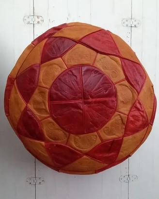 2 Pouf rotondi in pelle