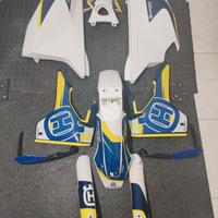 Plastiche Husqvarna 701 supermoto 