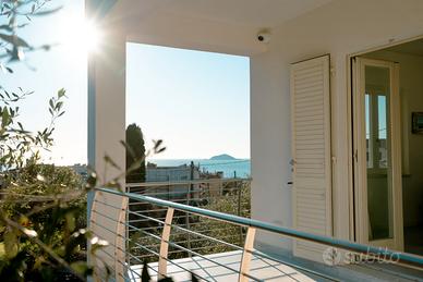 Appartamenti Lerici Tellaro mare terrazzo parchegg