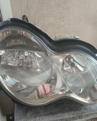 Farò destro Mercedes benz