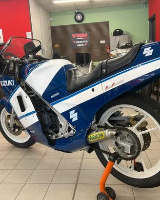 Suzuki RG 250 GAMMA 2 TEMPI TUA CON FORMULA 50% 19