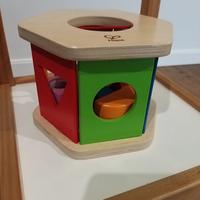 Gioco con forme in legno Hape