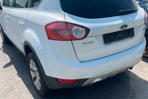 Ford Kuga del 2010 per ricambi