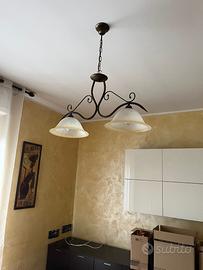 Lampadario in ferro battuto