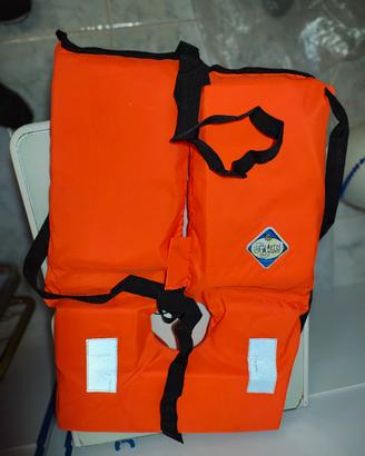 giubbotto salvagente