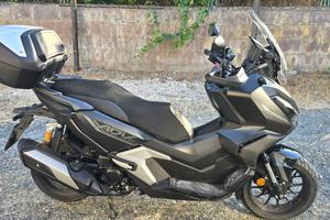 Honda ADV 350 - 6900 km del 2025