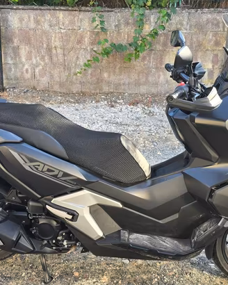 Honda ADV 350 - 6900 km del 2025