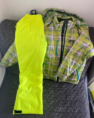 Giacca e pantaloni da sci/snowboard tg.10/11anni