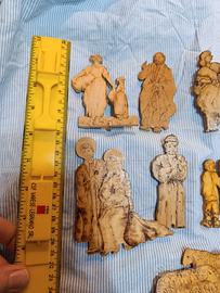 Set di statuine per presepe realizzate a mano con 