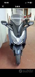 Scooter  Honda Forza 300 del 2019 8000 km