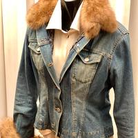 Giubbotto jeans Thes&Thes con bordi in pelo