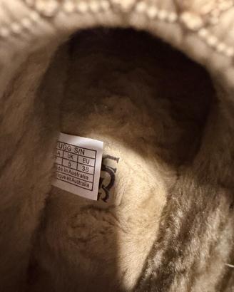 UGG beige