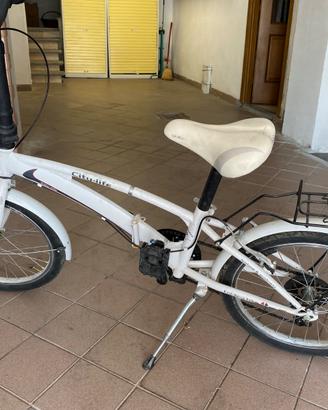Bicicletta city piccola e pieghevole