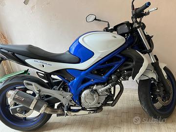Suzuki Gladius 650