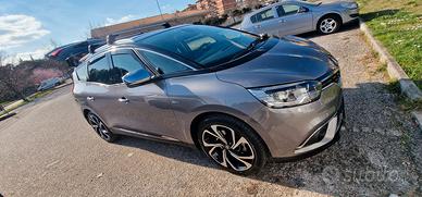 Renault Grand Scenic IV