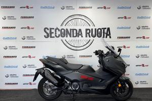Yamaha T Max 560