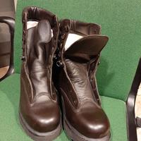 Anfibi militari nuovi