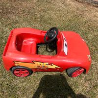 Automobile a pedali Saetta McQueen