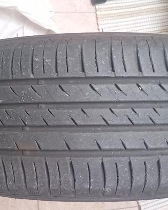 TRENO DI GOMME AUTO ESTIVE