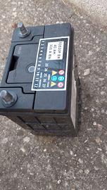 Batteria 40AH nuova usata 2 mesi.