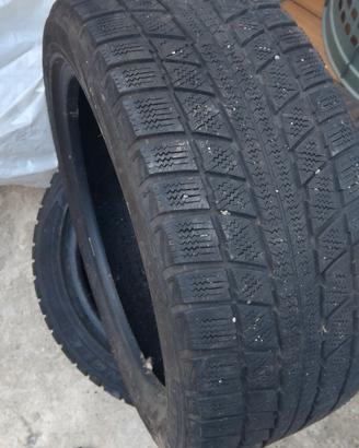 2 gomme 225 45 17 
