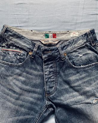 JEANS ARMANI TAGLIA 46 (32) MADE IN ITALY NUOVI